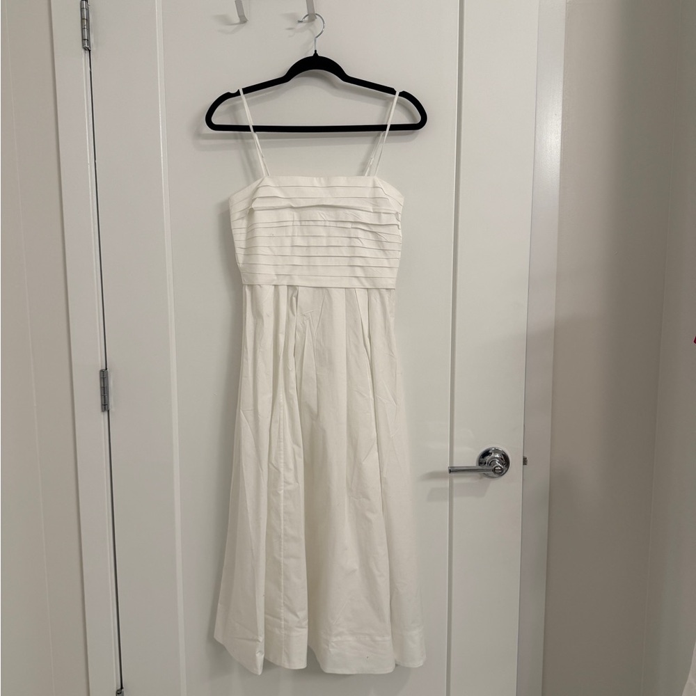 Elegant White Midi Dress